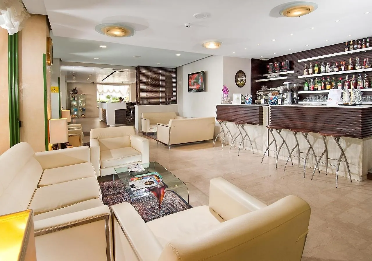 Hotel Poker Riccione 3*,