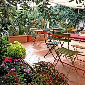 https://la-foresteria-boutique-bb.taorminaitalyhotels.com